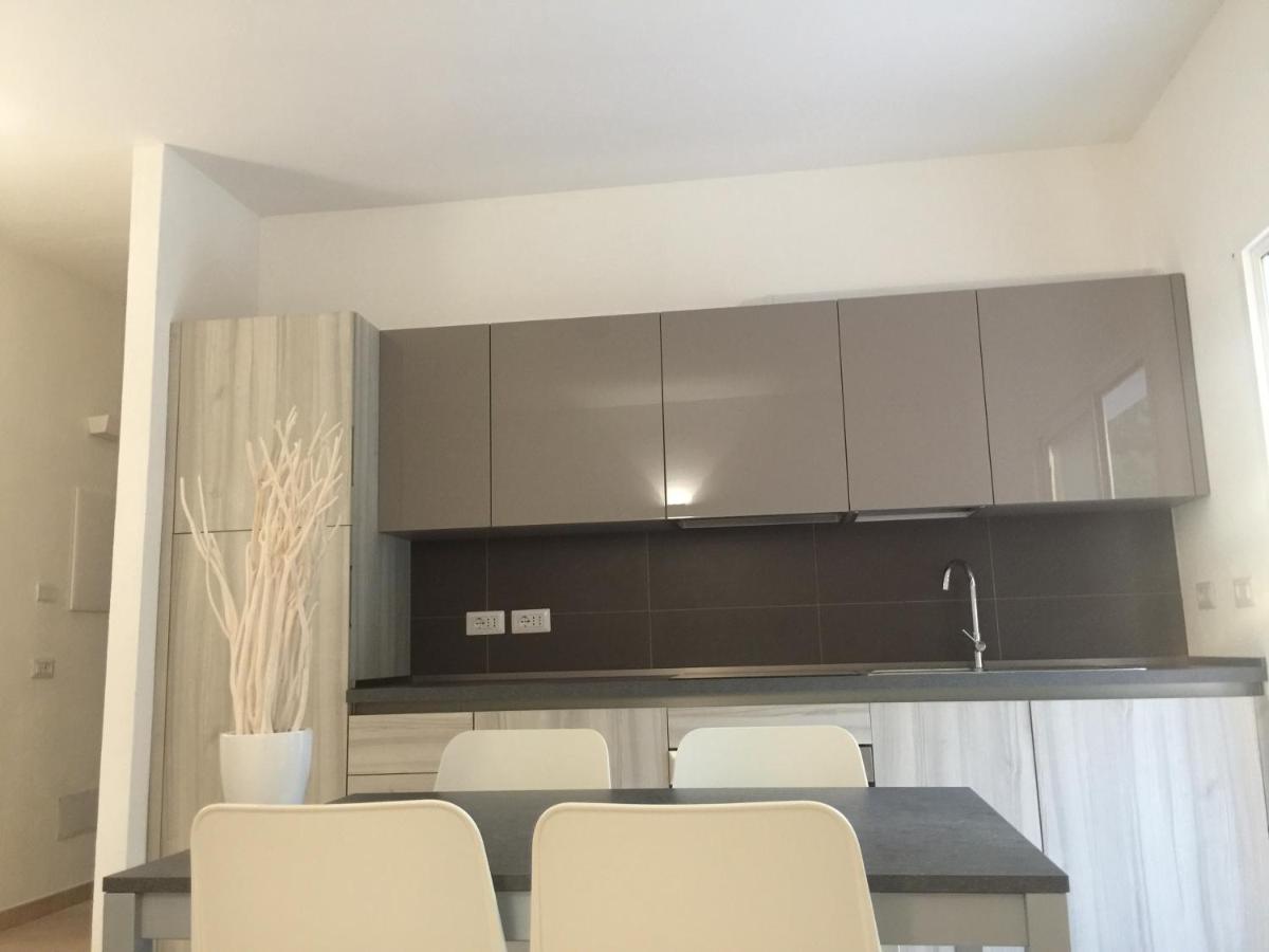דירות אולביה Casa Charme מראה חיצוני תמונה