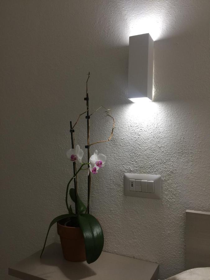 דירות אולביה Casa Charme מראה חיצוני תמונה