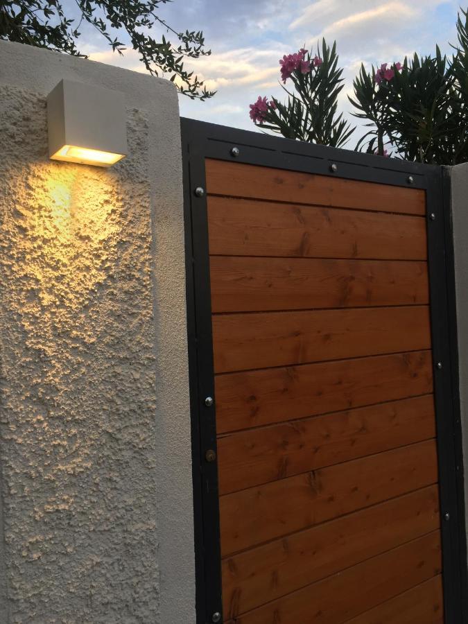 דירות אולביה Casa Charme מראה חיצוני תמונה