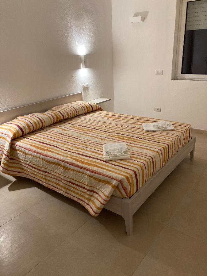 דירות אולביה Casa Charme מראה חיצוני תמונה