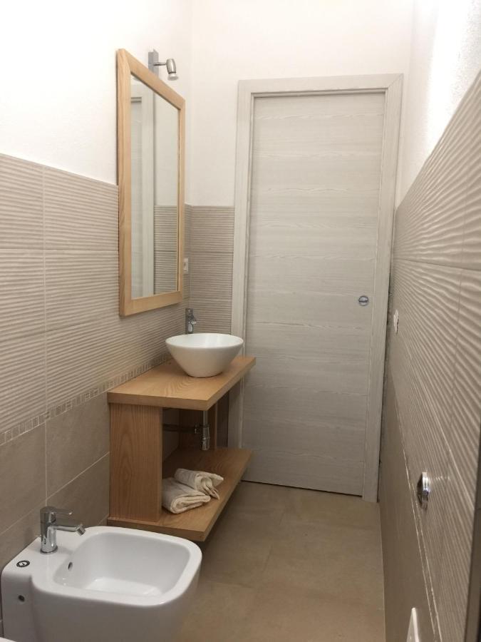 דירות אולביה Casa Charme מראה חיצוני תמונה